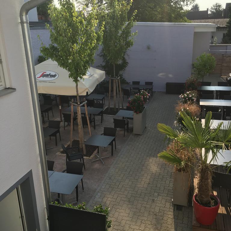 Mille Stelle Hotel Eggenstein-Leopoldshafen Exterior photo